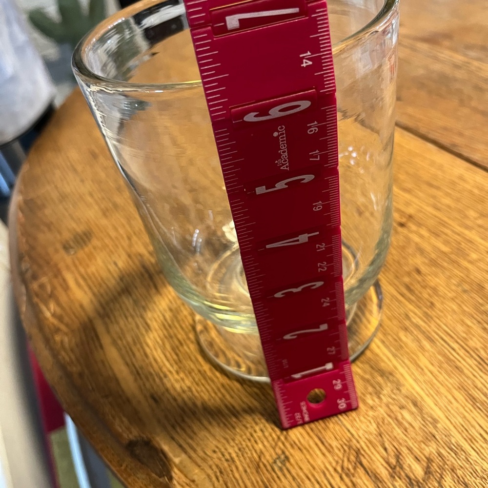 CLEAR GLASS FOOTED DISPLAY VASE/ JAR - Picture 6 of 6